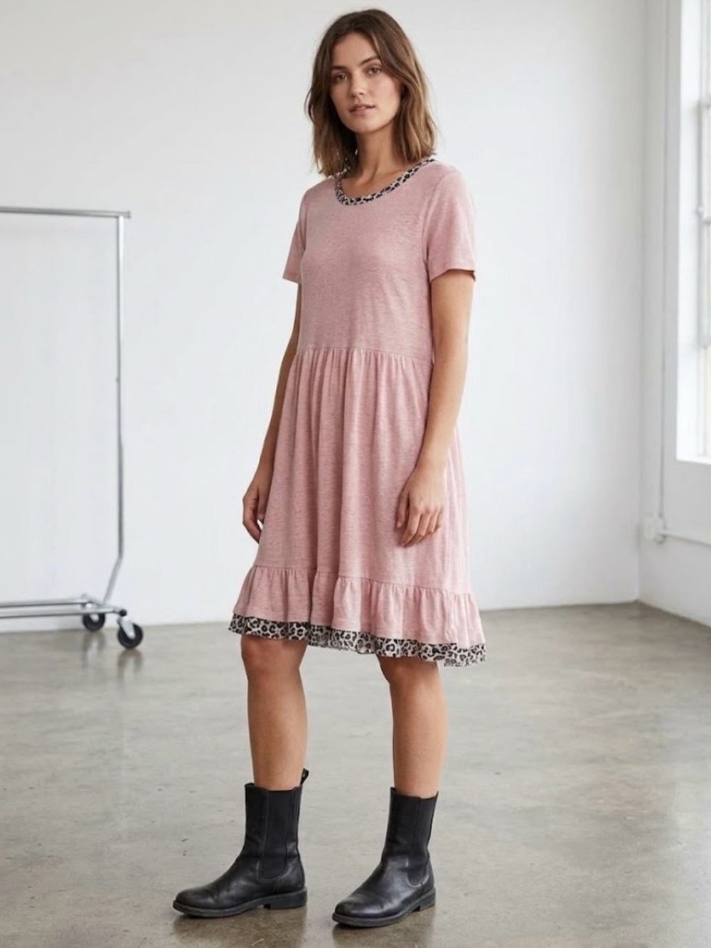 NWT Umgee Linen Blend Midi Dress Ruffled Raw Hem Pink Animal Print Accent Small